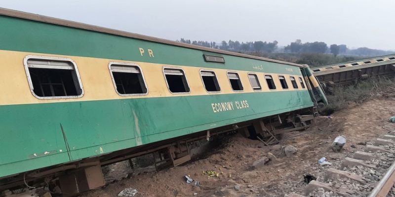 rohri-train-accident-five-railway-officers-suspended-for-negligence