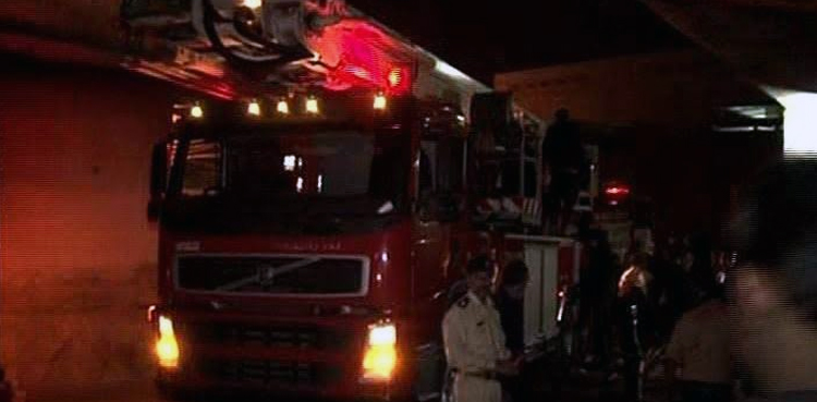 fire-breaks-out-at-towel-manufacturing-factory-in-karachi