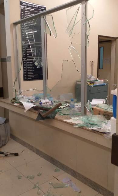 jinnah-hospitals-coronavirus-ward-vandalized-by-deceased-patients-relatives