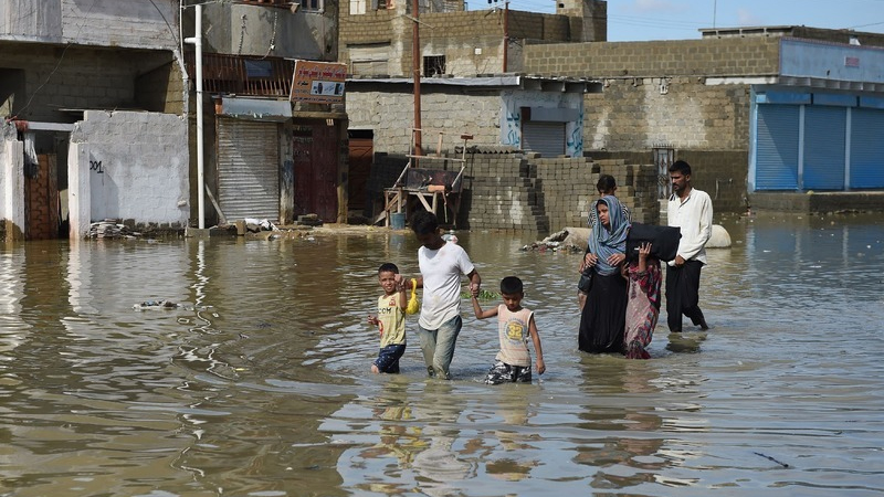 bad-weather-flood-warning