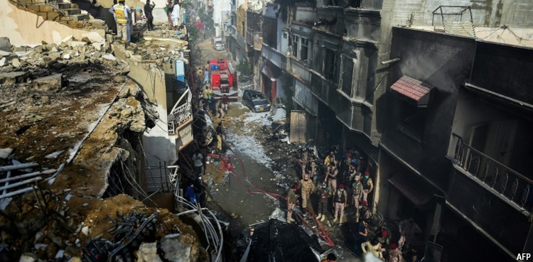 pk-8303-crash-investigation-boards-head-returns-to-pakistan-with-evidence