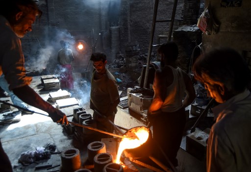 steel-mills-only-requires-1000-employees