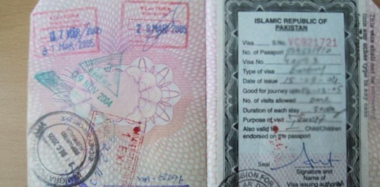 pakistan-extends-foreigners-visa-validity
