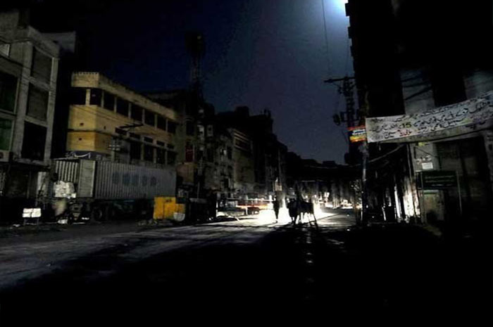 lahore-and-karachi-face-load-shedding