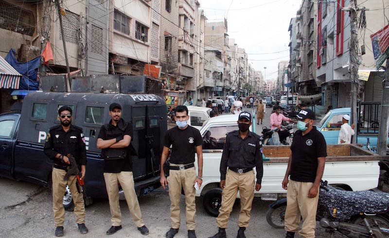 smart-lockdown-in-karachi