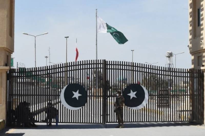 open-four-western-borders