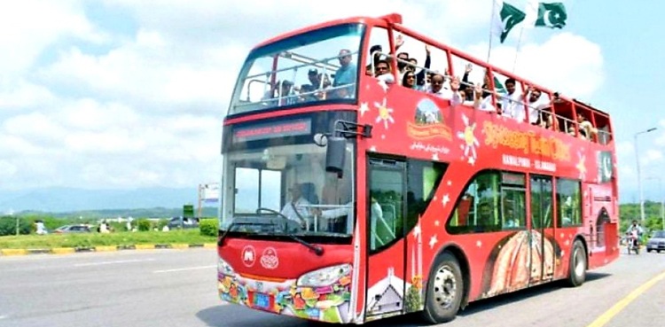 double-decker-bus-service