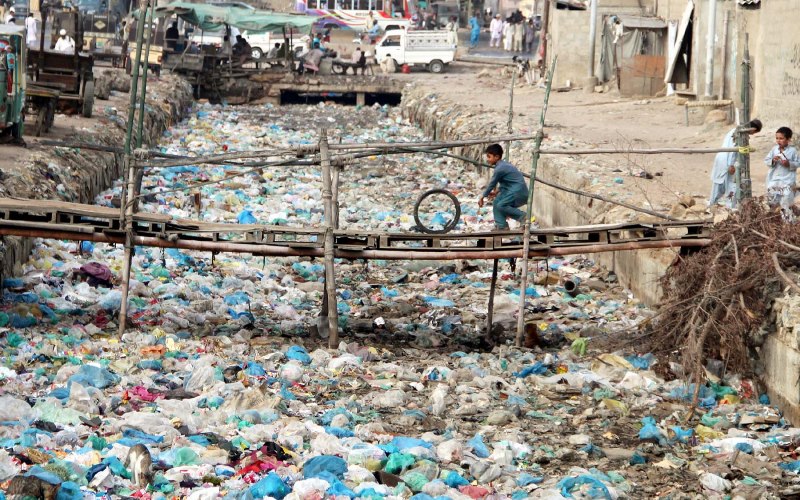 clean-karachi-drains