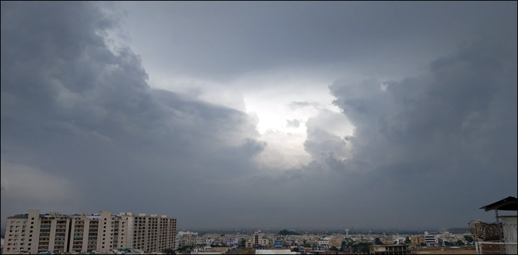 karachi-other-areas-receive-rainfall