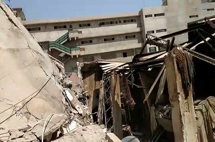 factory-building-collapses