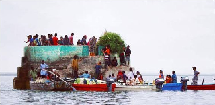 keenjhar-lake