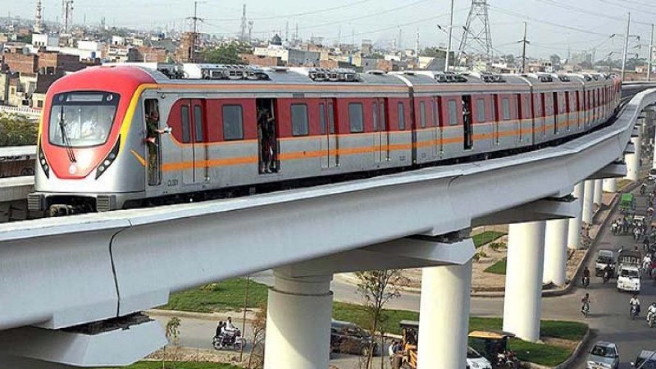 orange-line-metro-train-2