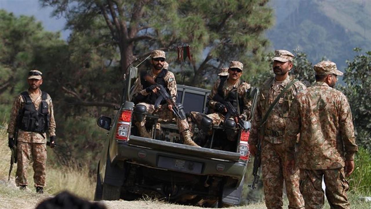 pakistan-army-soldier