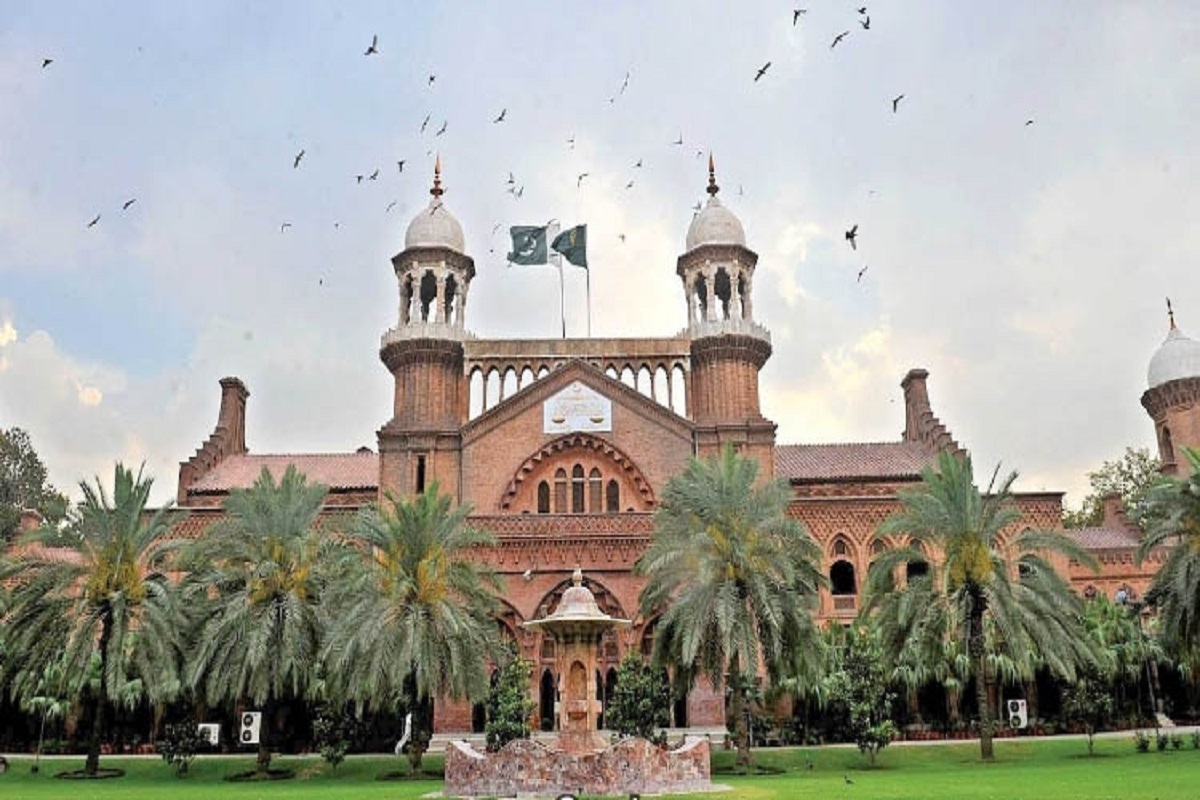 lhc-sends-brick-kilns-plea-against-shutdown-to-environment-official