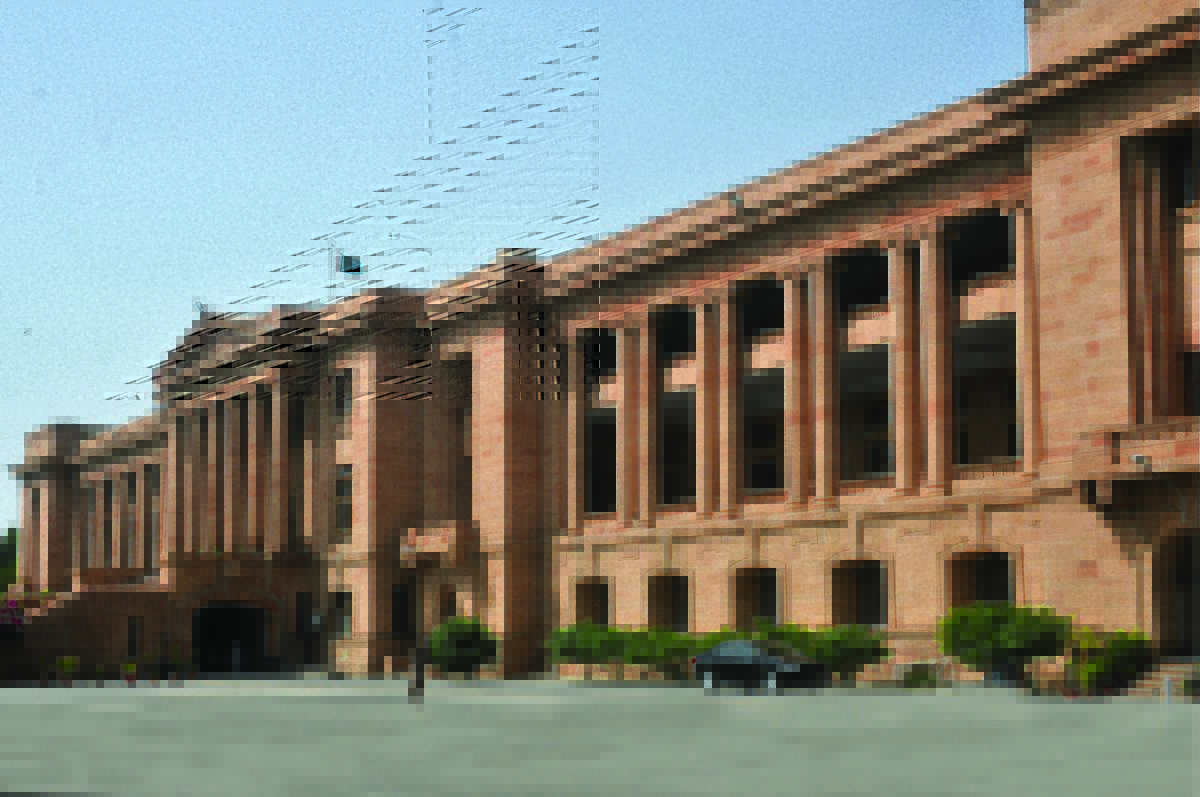 shc-orders-removal-of-sindh-cm-aides-name-from-ecl