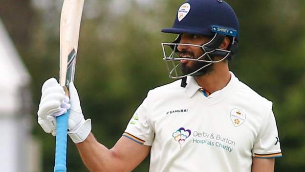 english-county-championship-pakistani-cricketer-shan-masood-hits-maiden-double-century