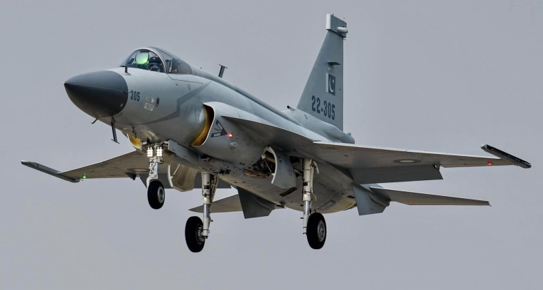 pakistan-s-jf-17-block-iii-jets-land-in-azerbaijan-for-joint-aerial-drills