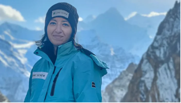 samar-khan-successfully-summits-virgin-peak-of-5-610m