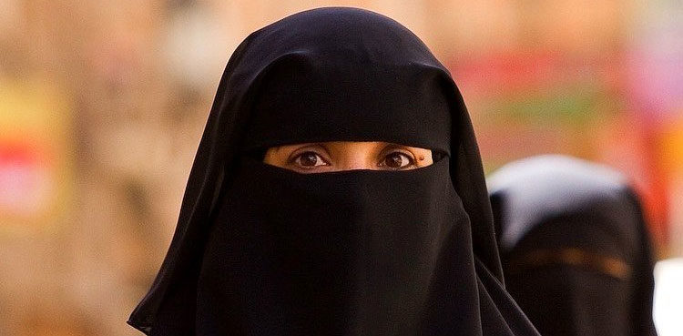 veiled-faith-healers-commit-daylight-robbery-in-punjab