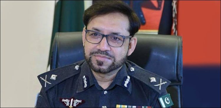 sindh-federal-govt-lock-horns-over-ig-sindh-appointment