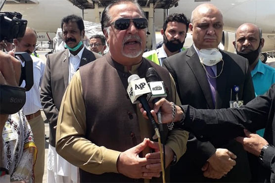 kpt-hands-over-six-truckloads-of-relief-good-to-governor-sindh