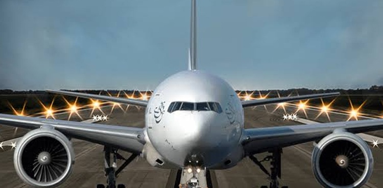 pia-flight-leaves-for-toronto-carrying-300-canadian-nationals