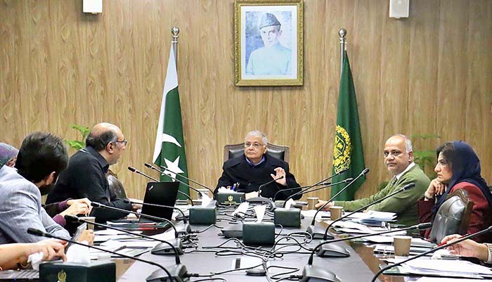 caretakers-asked-to-let-elected-govt-decide-on-provincial-projects