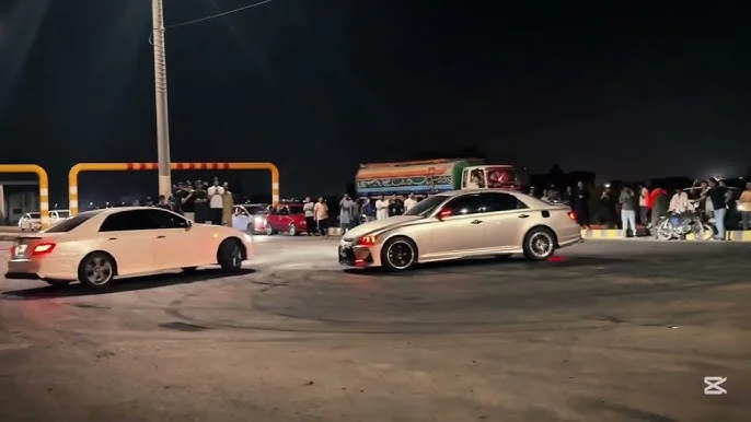 Karachi gears up for thrilling night car races under dazzling floodlights