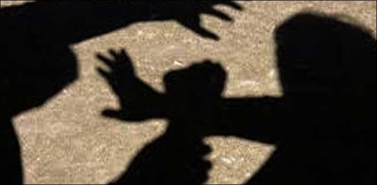 lahore-rickshaw-driver-allegedly-rapes-woman-her-minor-daughter