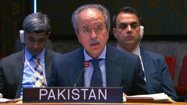 Pakistan warns at United Nations Security Council that Strait of Hormuz crisis threatens global trade
