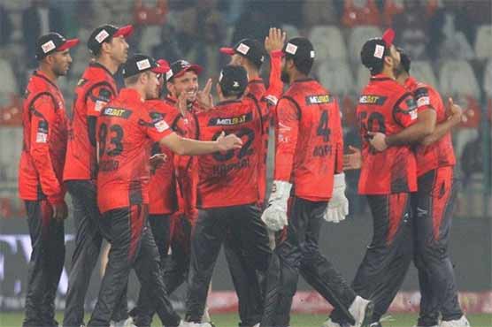 psl-8-fakhar-pacers-power-qalandars-to-victory-over-sultans