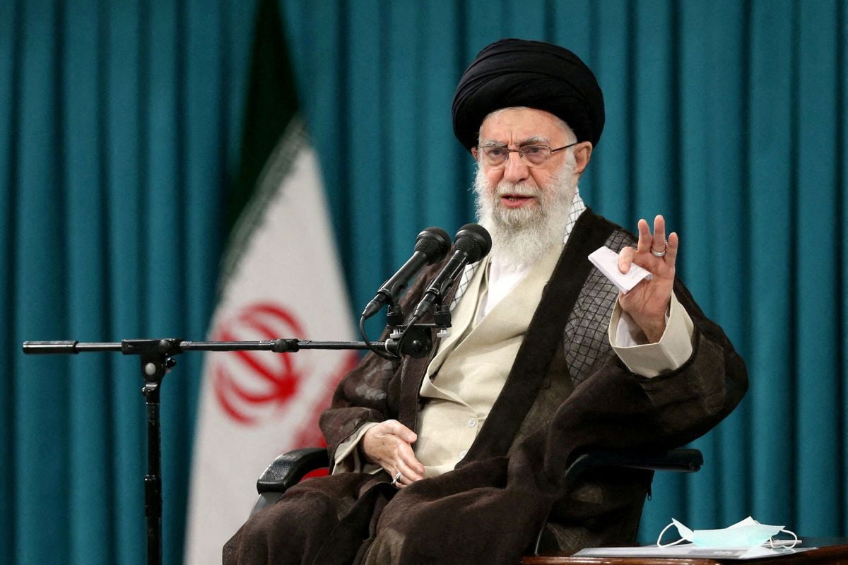 ayatollah-khamenei-s-sister-condemns-his-rule-urges-revolutionary-guards-to-disarm