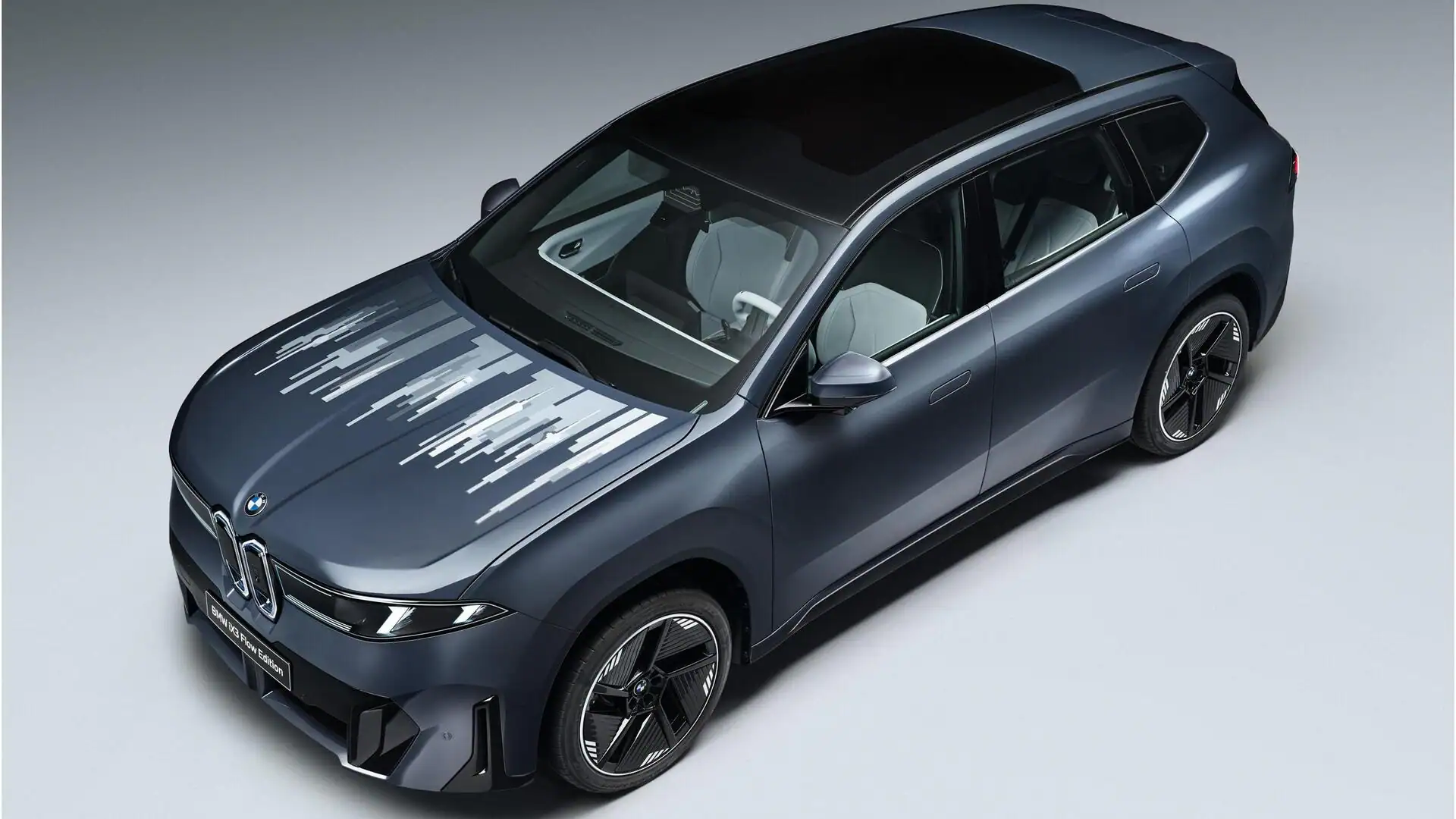 bmw-is-moving-closer-to-introducing-cars-that-can-change-colors