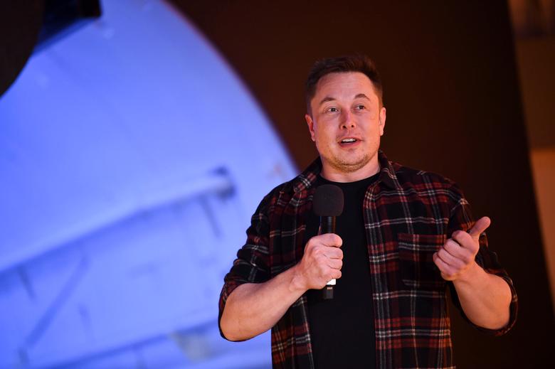 elon-musk-expects-neuralink-s-brain-chip-to-begin-human-trials-in-6-months