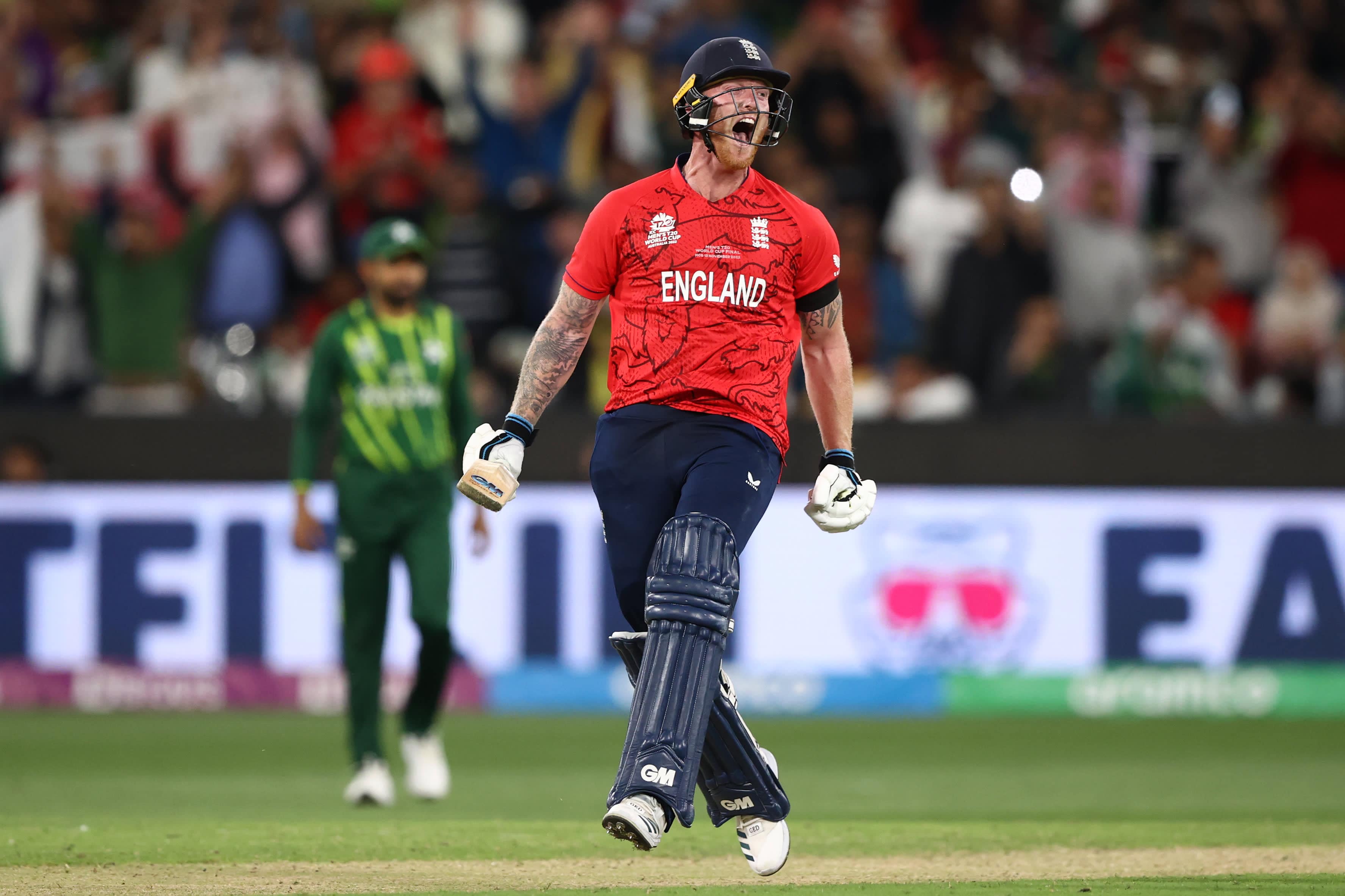 england-beat-pakistan-to-lift-t20-world-cup-title