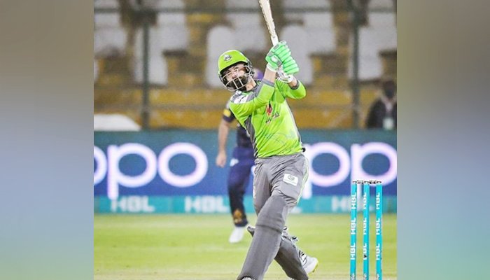 hafeez-s-magnificent-shots-lead-lahore-to-victory-against-gladiators