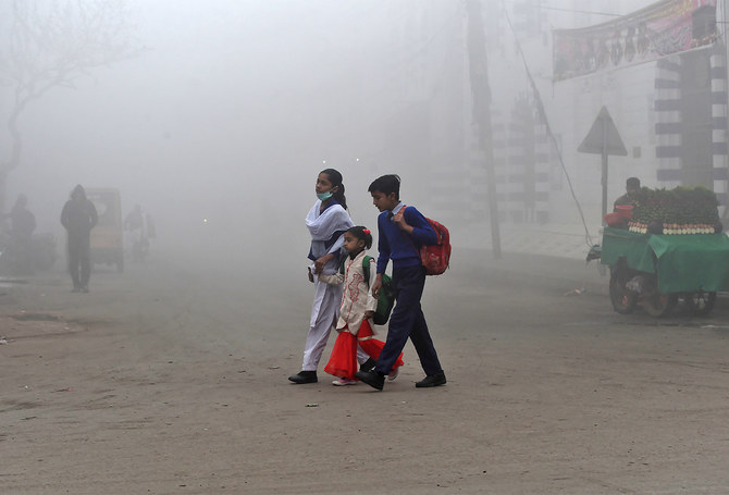 toxic-smog-leads-to-closure-of-lahore-schools-three-days-a-week
