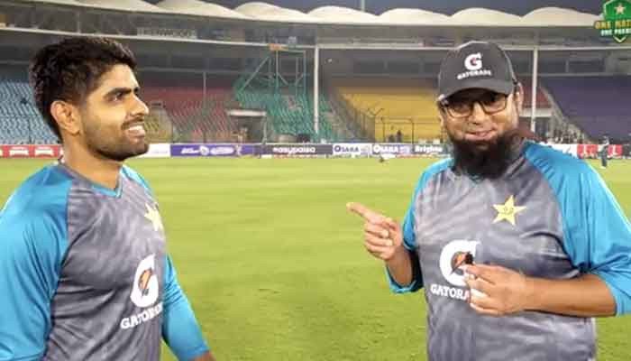 watch-saqlain-mushtaq-challenges-babar-azam-to-a-match