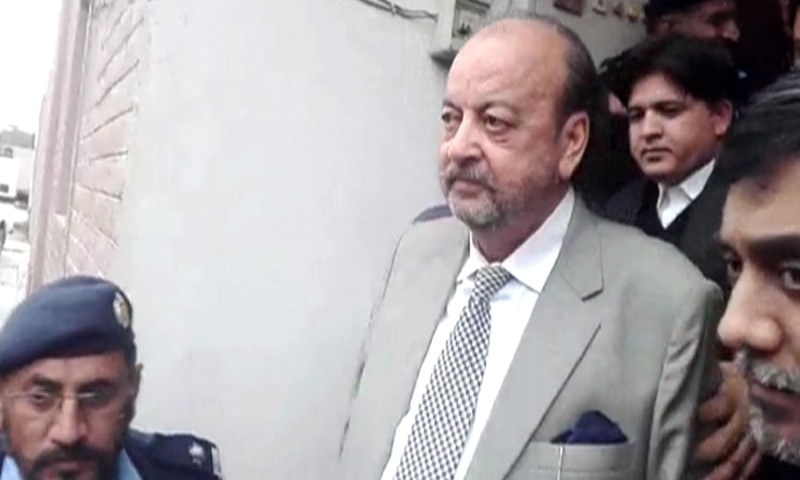 shc-dismisses-agha-sirajs-petition-to-suspend-arrest-warrants