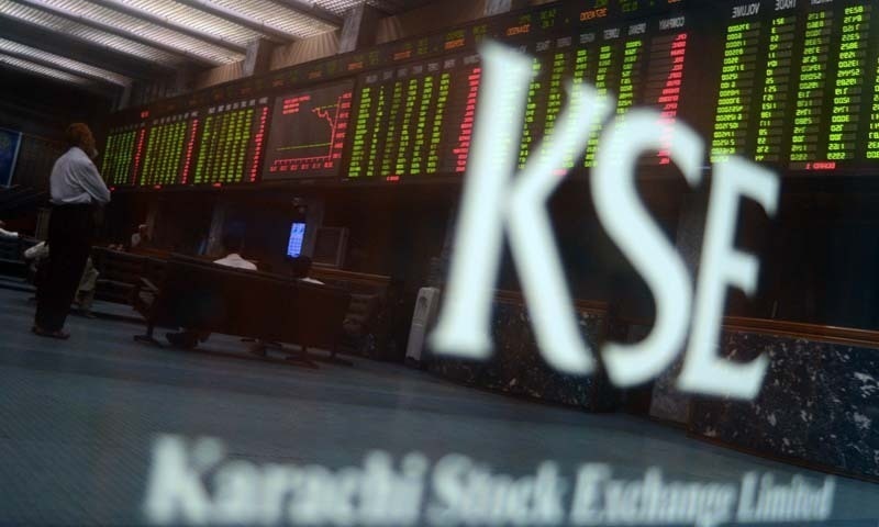 stocks-tumble-below-43000-level