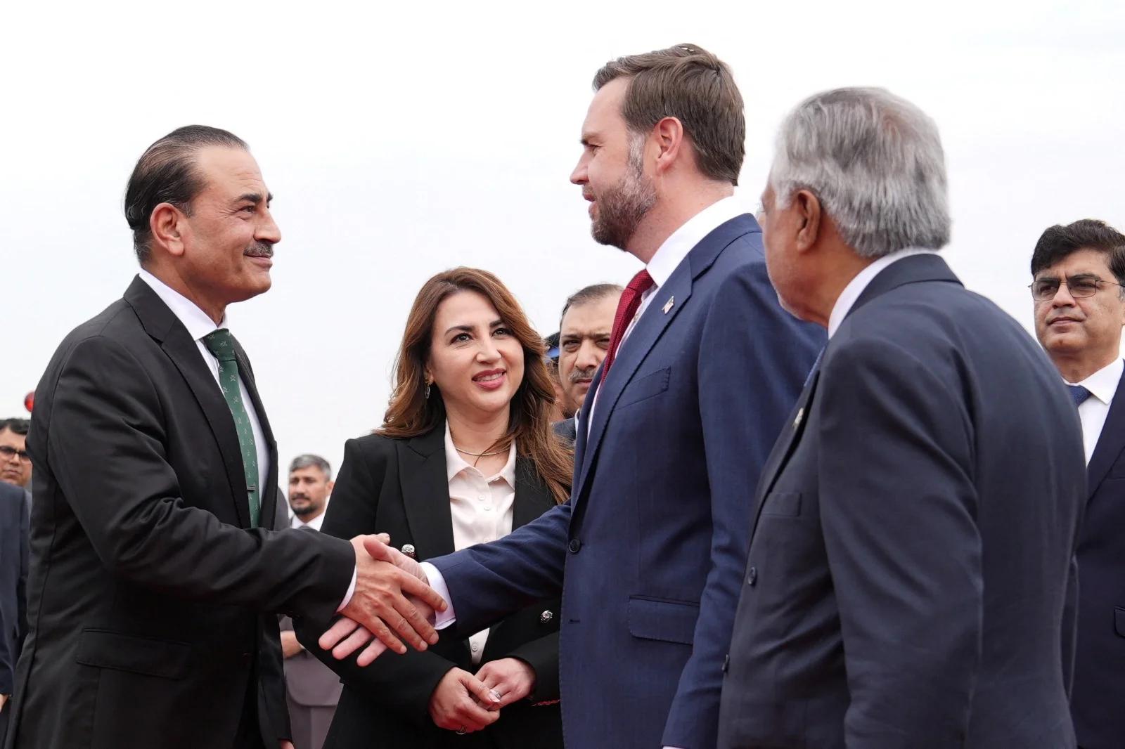 Pakistan hopes United States and Iran engage constructively in peace talks