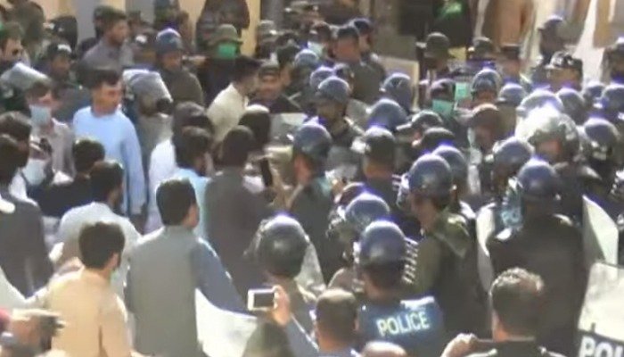 17-balochistan-assembly-members-booked-for-creating-chaos-during-budget-session