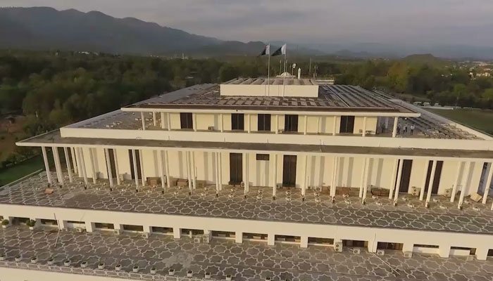 aiwan-e-sadr-becomes-world-s-first-green-presidency
