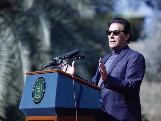 ecp-serves-notice-to-pm-khan-over-mansehra-public-rally