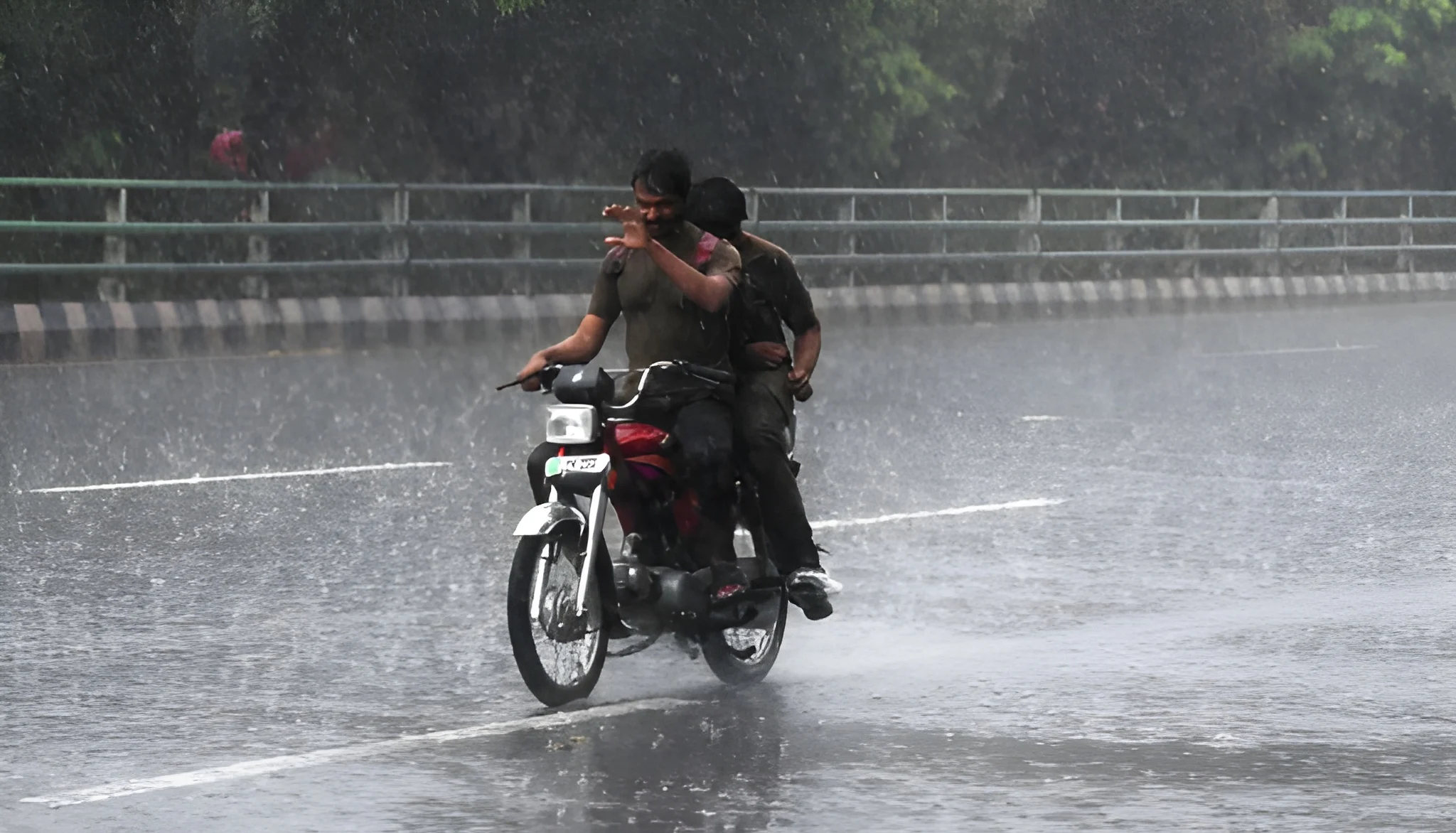 pmd-forecasts-fresh-monsoon-rains-across-pakistan-from-july-29