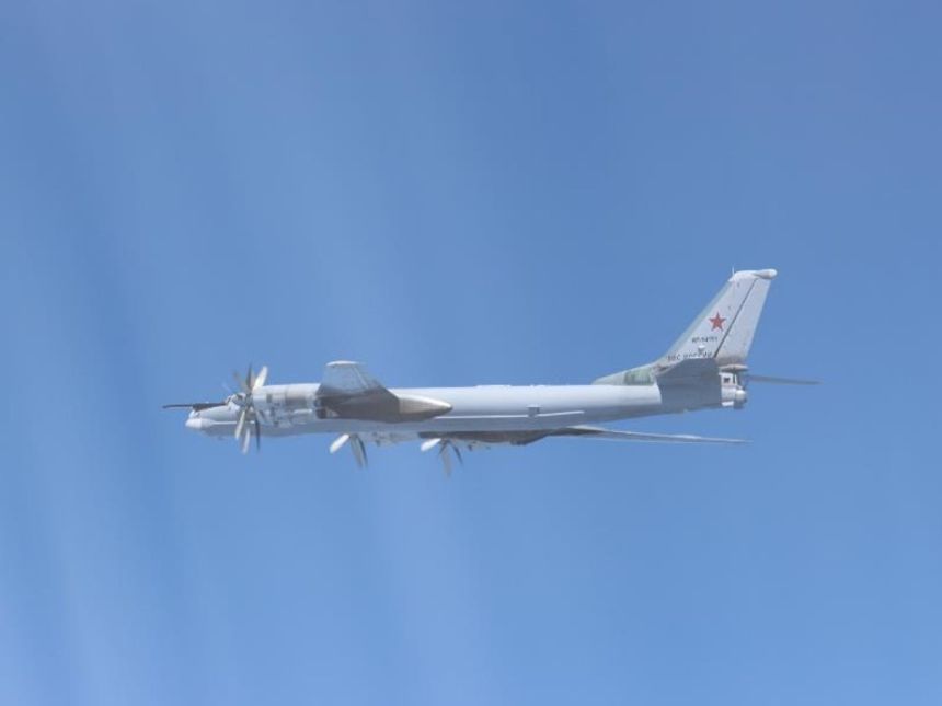 russian-bombers-join-chinese-air-patrol-near-japan-as-tokyo-beijing-tensions-rise