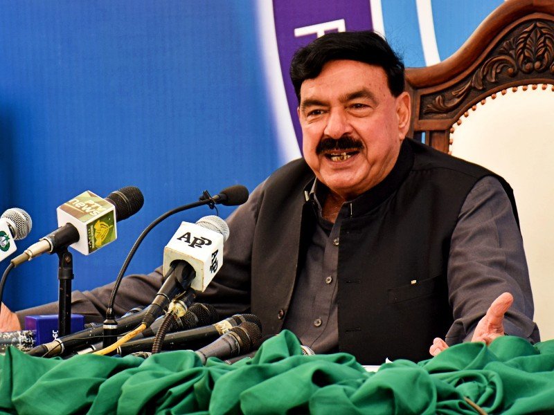 sheikh-rasheed-approaches-sc-against-amendments-in-overseas-voters-law