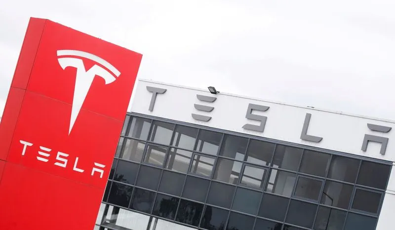 tesla-s-revenue-drops-for-first-time-as-company-pivots-toward-ai-and-robotics