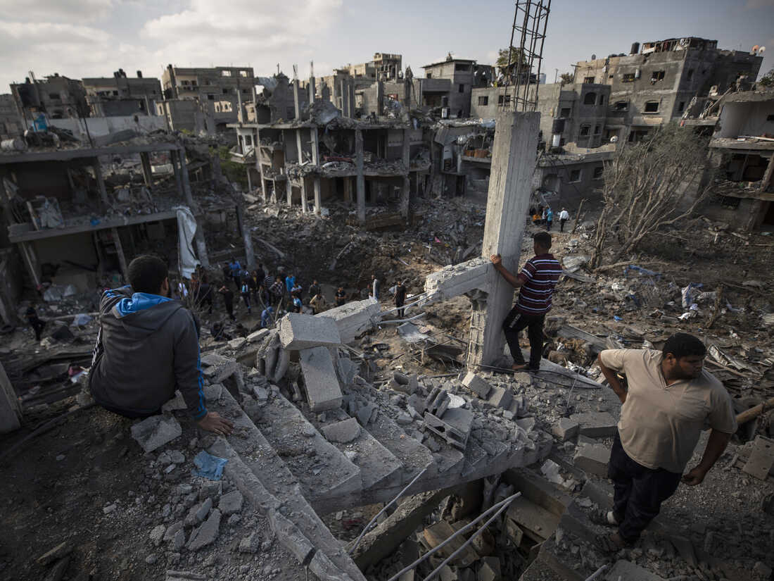 two-journalists-severely-wounded-in-gaza-strike-martyrs-toll-climbs-to-28-473