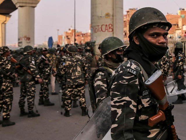 at-least-19-dead-in-new-delhi-riots-as-sectarian-violence-flares-up